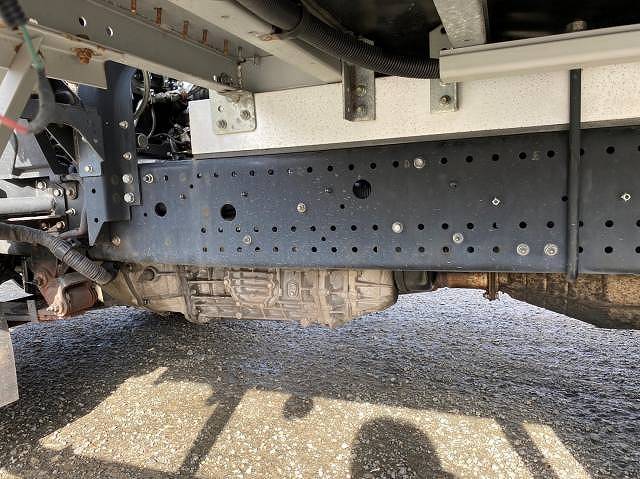 いすゞフォワードアルミウイング中型（4t）[写真39]