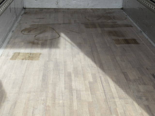 UDトラックスコンドルアルミウイング中型（4t）[写真09]