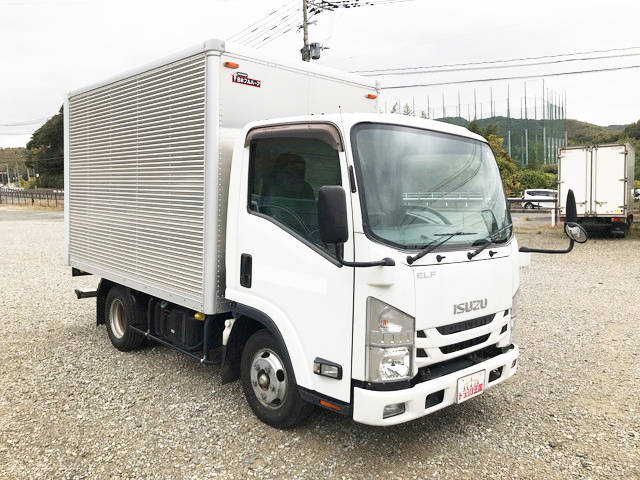 いすゞエルフアルミバン小型（2t・3t）[写真03]