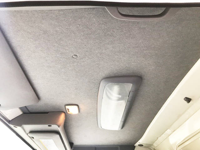 いすゞエルフアルミバン小型（2t・3t）[写真30]