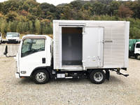 いすゞエルフアルミバン小型（2t・3t）[写真06]