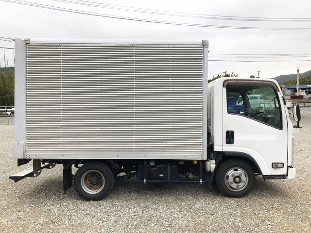 いすゞエルフアルミバン小型（2t・3t）[写真07]