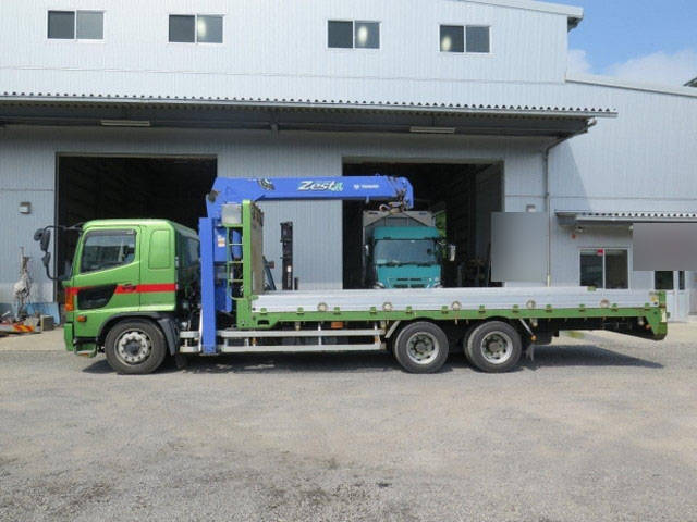 日野レンジャーセルフクレーン3段増トン（6t・8t）[写真06]