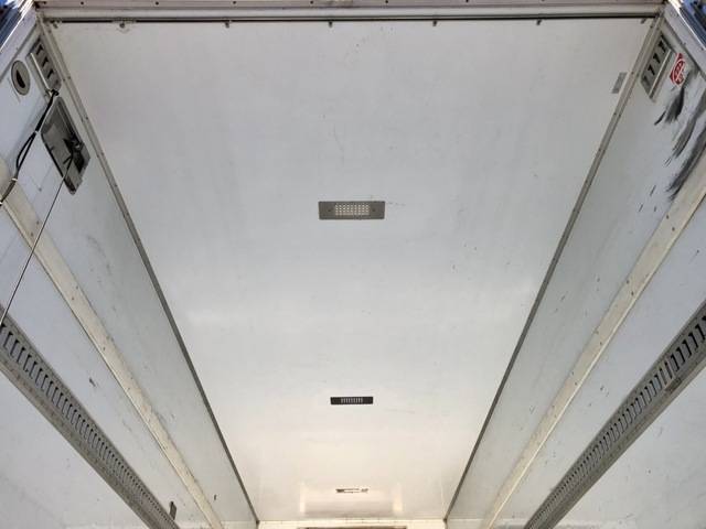 いすゞフォワード冷凍車（冷蔵車）中型（4t）[写真11]