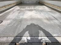 いすゞフォワード冷凍車（冷蔵車）中型（4t）[写真12]