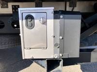 いすゞフォワード冷凍車（冷蔵車）中型（4t）[写真21]