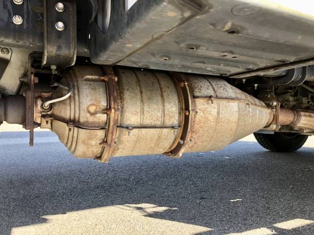 いすゞフォワード冷凍車（冷蔵車）中型（4t）[写真22]