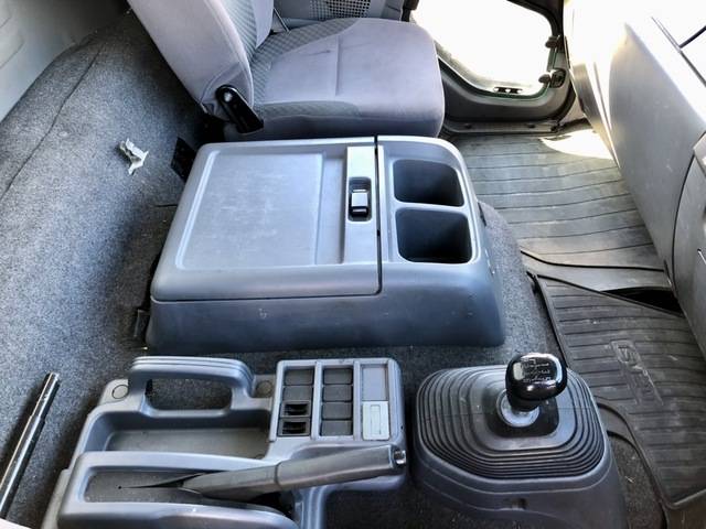 いすゞフォワード冷凍車（冷蔵車）中型（4t）[写真31]