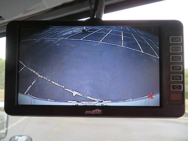 いすゞエルフ冷凍車（冷蔵車）小型（2t・3t）[写真17]