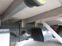 いすゞエルフ冷凍車（冷蔵車）小型（2t・3t）[写真38]