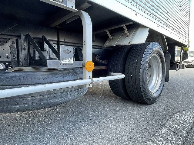 いすゞエルフアルミバン小型（2t・3t）[写真19]