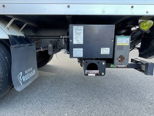 いすゞエルフアルミバン小型（2t・3t）[写真20]