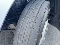 いすゞエルフアルミバン小型（2t・3t）[写真23]