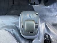 いすゞエルフアルミバン小型（2t・3t）[写真32]