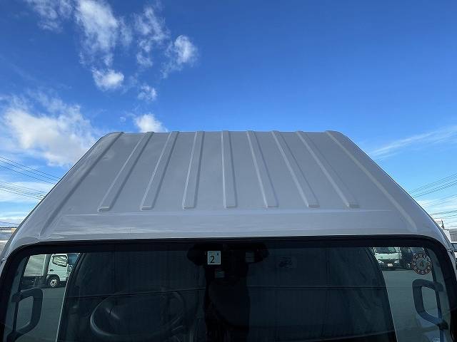 いすゞエルフアルミバン小型（2t・3t）[写真38]