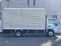 いすゞエルフアルミバン小型（2t・3t）[写真06]