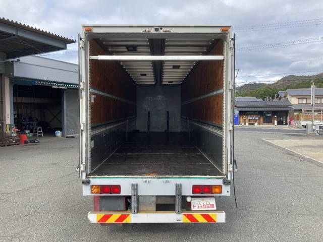 UDトラックスクオンアルミウイング大型（10t）[写真11]