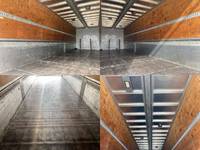 UDトラックスクオンアルミウイング大型（10t）[写真12]