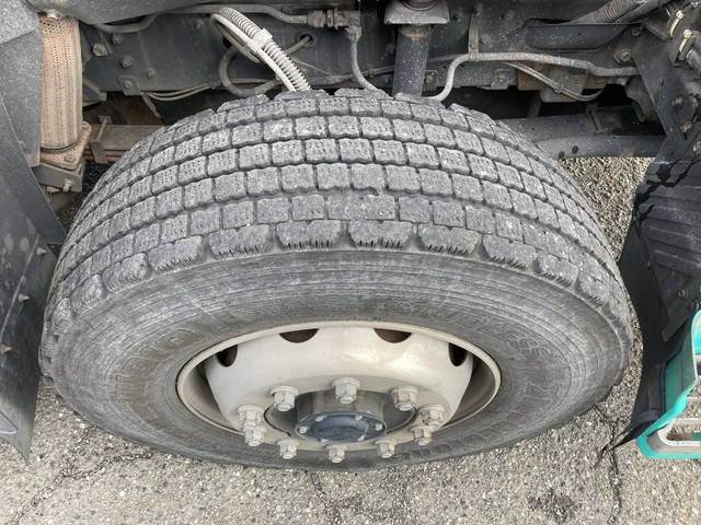 UDトラックスクオンアルミウイング大型（10t）[写真20]