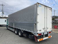 UDトラックスクオンアルミウイング大型（10t）[写真04]