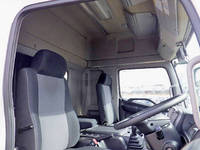 日野レンジャー幌ウイング中型（4t）[写真12]