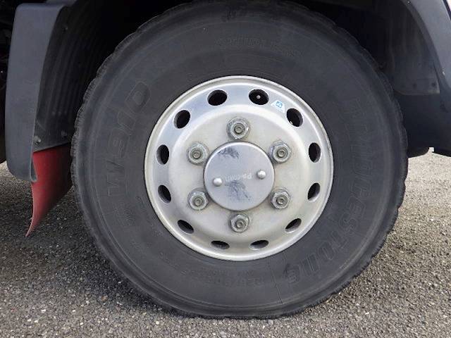 日野レンジャー幌ウイング中型（4t）[写真23]