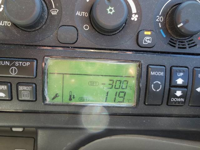 三菱ふそうスーパーグレート冷蔵冷凍ウイング大型（10t）[写真15]