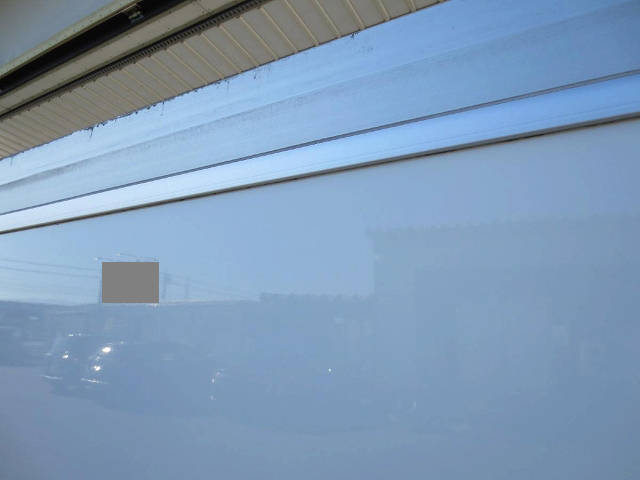 三菱ふそうスーパーグレート冷蔵冷凍ウイング大型（10t）[写真23]