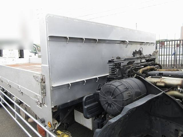 三菱ふそうファイターアルミブロック増トン（6t・8t）[写真10]