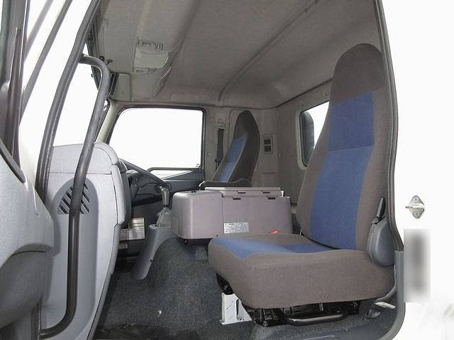 三菱ふそうファイターアルミブロック増トン（6t・8t）[写真20]