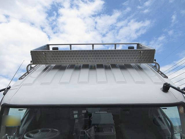 三菱ふそうファイターアルミブロック増トン（6t・8t）[写真08]