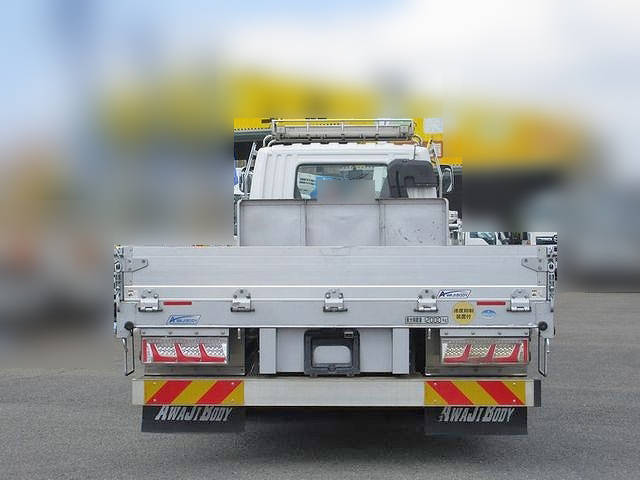 三菱ふそうファイターアルミブロック増トン（6t・8t）[写真09]