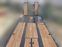 UDトラックスクオントレーラーヘッド（トラクターヘッド）大型（10t）[写真17]