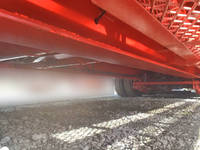 UDトラックスクオントレーラーヘッド（トラクターヘッド）大型（10t）[写真23]