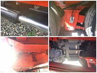 UDトラックスクオントレーラーヘッド（トラクターヘッド）大型（10t）[写真24]