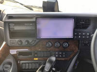 UDトラックスクオントレーラーヘッド（トラクターヘッド）大型（10t）[写真37]