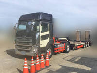 UDトラックスクオントレーラーヘッド（トラクターヘッド）大型（10t）[写真03]