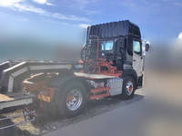 UDトラックスクオントレーラーヘッド（トラクターヘッド）大型（10t）[写真04]