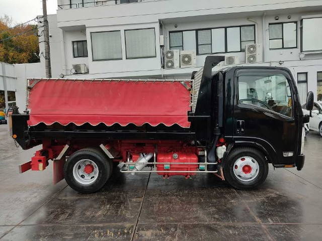 いすゞエルフローダーダンプ小型（2t・3t）[写真10]