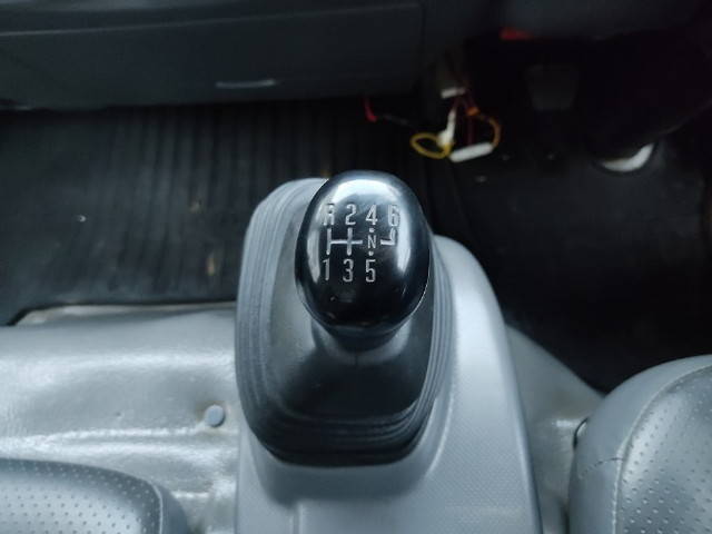 いすゞエルフローダーダンプ小型（2t・3t）[写真20]