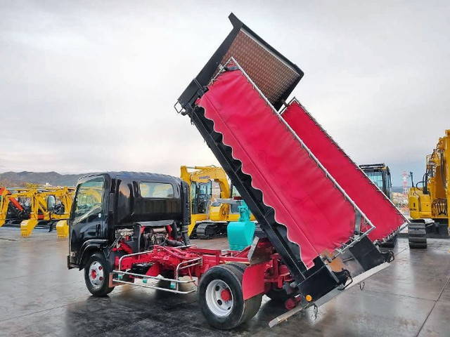 いすゞエルフローダーダンプ小型（2t・3t）[写真04]