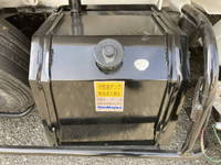 いすゞエルフパッカー車（塵芥車）小型（2t・3t）[写真21]