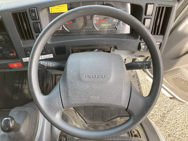 いすゞエルフパッカー車（塵芥車）小型（2t・3t）[写真33]