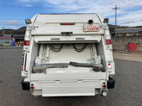 いすゞエルフパッカー車（塵芥車）小型（2t・3t）[写真09]