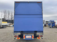 いすゞギガパネルウイング大型（10t）[写真11]