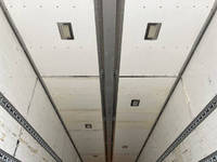 いすゞギガパネルウイング大型（10t）[写真13]