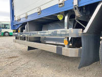 いすゞギガパネルウイング大型（10t）[写真21]