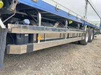 いすゞギガパネルウイング大型（10t）[写真22]