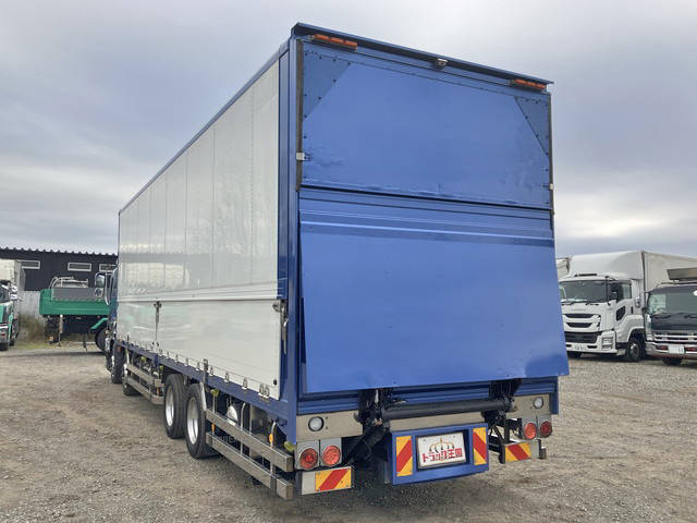 いすゞギガパネルウイング大型（10t）[写真04]