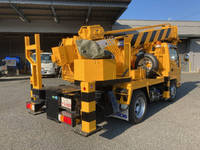 いすゞエルフ穴掘建柱車小型（2t・3t）[写真02]